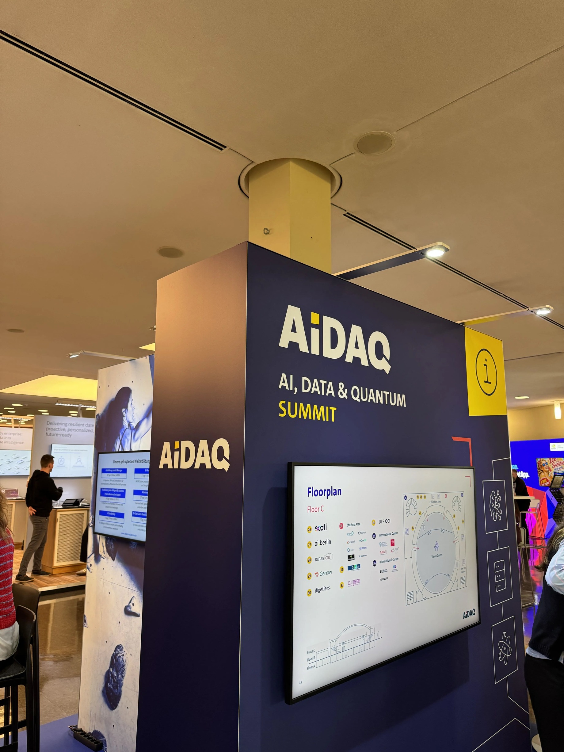 AIDAQ photo live